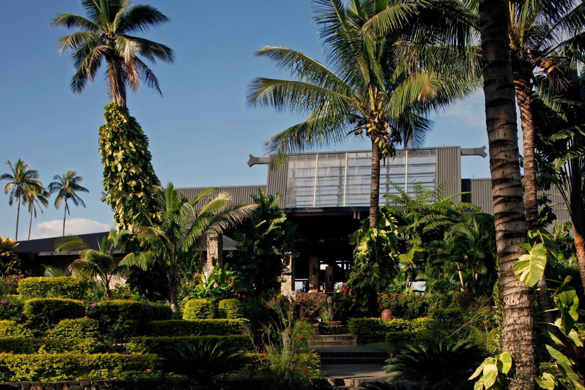 The Warwick Fiji Hotel Korolevu  Exterior foto The National Museum of the Marshall Islands