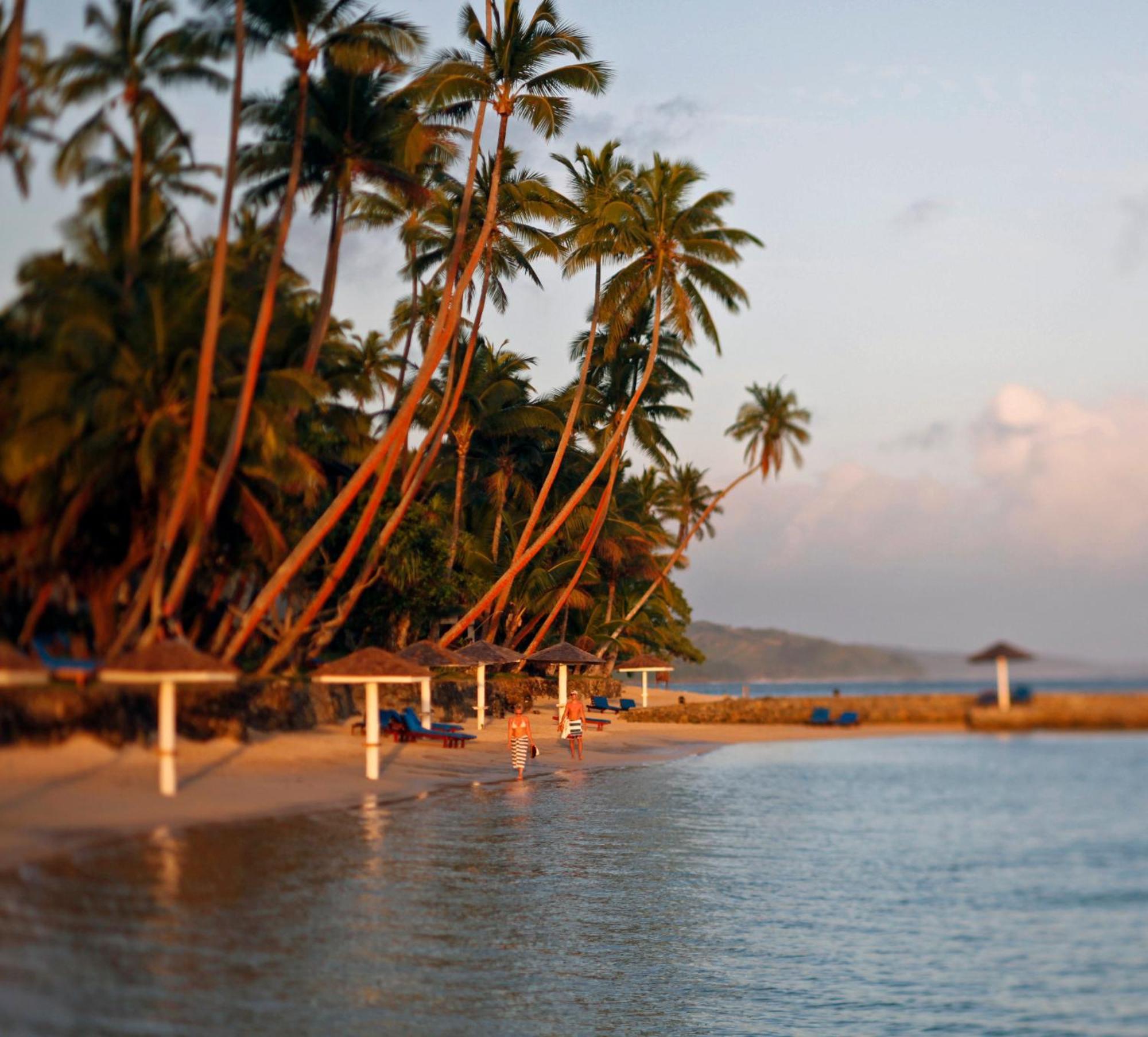The Warwick Fiji Hotel Korolevu  Exterior foto Beach at the resort
